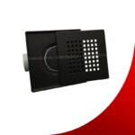 Fotografija horizontalne crne resetke dimenzija 15x15.