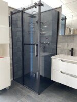 2993 TUŠ KABINA 80X100 190 SIVO STAKLO 8MM CRNI PROFIL